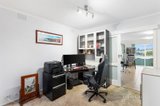 https://images.listonce.com.au/custom/160x/listings/18-telopea-avenue-doncaster-east-vic-3109/076/01198076_img_09.jpg?0G2-Pmp0PTQ