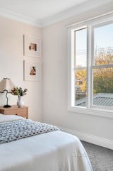 https://images.listonce.com.au/custom/160x/listings/18-trafford-street-brunswick-vic-3056/784/01689784_img_10.jpg?0TSsTPI9yhw