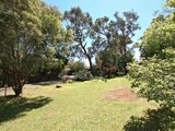 https://images.listonce.com.au/custom/160x/listings/18-unsworth-road-ringwood-north-vic-3134/437/00620437_img_02.jpg?vWVlvIEfqYs