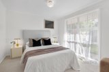https://images.listonce.com.au/custom/160x/listings/18-vasey-street-bentleigh-east-vic-3165/291/01509291_img_06.jpg?IlO8HjuSytI