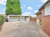 https://images.listonce.com.au/custom/160x/listings/18-veronica-avenue-newcomb-vic-3219/225/01699225_img_06.jpg?Nv7WsxJcs2U