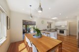 https://images.listonce.com.au/custom/160x/listings/18-veronica-street-bentleigh-east-vic-3165/293/00709293_img_03.jpg?_ZbJxob6rDw