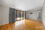 https://images.listonce.com.au/custom/160x/listings/18-victory-avenue-alfredton-vic-3350/109/01978109_img_09.jpg?4p4snPbGeoM