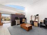 https://images.listonce.com.au/custom/160x/listings/18-waugh-court-leopold-vic-3224/286/01552286_img_07.jpg?yhkba2EssFk