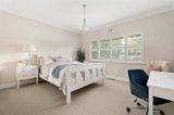 https://images.listonce.com.au/custom/160x/listings/18-wendora-street-strathmore-vic-3041/206/01648206_img_09.jpg?vyFAnjmbt1k