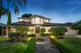 https://images.listonce.com.au/custom/160x/listings/18-wensley-court-templestowe-vic-3106/726/00165726_img_01.jpg?DnxOXlOy5nw