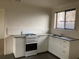 https://images.listonce.com.au/custom/160x/listings/180-beauchamp-street-kyneton-vic-3444/035/01585035_img_08.jpg?tDIyJL475Yo