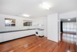 https://images.listonce.com.au/custom/160x/listings/180-casey-drive-lalor-vic-3075/565/01595565_img_05.jpg?-b0RNZJX3m4