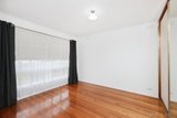 https://images.listonce.com.au/custom/160x/listings/180-casey-drive-lalor-vic-3075/565/01595565_img_11.jpg?esowG8BpAjg