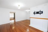 https://images.listonce.com.au/custom/160x/listings/180-casey-drive-lalor-vic-3075/708/01813708_img_10.jpg?sUWXzWybdeI
