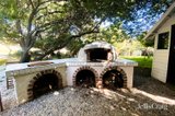 https://images.listonce.com.au/custom/160x/listings/180-golden-point-road-golden-point-vic-3451/522/01970522_img_14.jpg?KwAEPgXz0mM