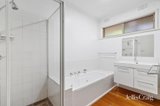 https://images.listonce.com.au/custom/160x/listings/180-huntingdale-road-mount-waverley-vic-3149/600/01809600_img_05.jpg?ZtE5YjaNTJM