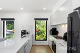 https://images.listonce.com.au/custom/160x/listings/180-lloyd-street-heidelberg-heights-vic-3081/052/01841052_img_02.jpg?k7mK-R7UW7E