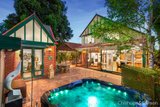 https://images.listonce.com.au/custom/160x/listings/180-tennyson-street-elwood-vic-3184/733/01793733_img_01.jpg?Uv4q-rXGZ5w