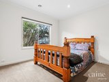 https://images.listonce.com.au/custom/160x/listings/180-vale-street-alfredton-vic-3350/708/01576708_img_10.jpg?HyV5j7iyAmU