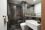 https://images.listonce.com.au/custom/160x/listings/180339-park-street-south-melbourne-vic-3205/067/01736067_img_11.jpg?ZkJjME7msbM