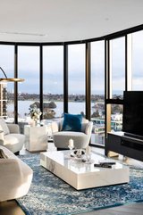 https://images.listonce.com.au/custom/160x/listings/180339-park-street-south-melbourne-vic-3205/067/01736067_img_16.jpg?WFPGg2TCB_Y