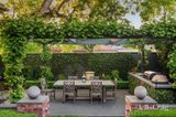 https://images.listonce.com.au/custom/160x/listings/181-cotham-road-kew-vic-3101/488/01821488_img_13.jpg?YYeR-72aLEM