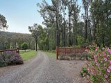 https://images.listonce.com.au/custom/160x/listings/181-gordons-bridge-road-kinglake-vic-3763/354/01525354_img_13.jpg?5kvaxDQTtIU