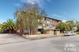 https://images.listonce.com.au/custom/160x/listings/181-grosvenor-street-saint-kilda-east-vic-3183/973/01642973_img_08.jpg?QYOpgn0S18M