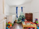 https://images.listonce.com.au/custom/160x/listings/181-humffray-street-ballarat-east-vic-3350/639/01576639_img_05.jpg?uaoEBto12vQ