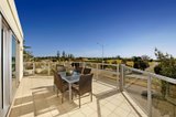 https://images.listonce.com.au/custom/160x/listings/181-marine-parade-elwood-vic-3184/233/01794233_img_06.jpg?K4WASYKaXPM