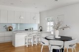 https://images.listonce.com.au/custom/160x/listings/181-mountain-view-road-montmorency-vic-3094/758/01941758_img_07.jpg?rXJ8hOpF1Zw