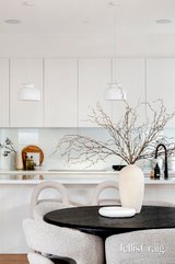 https://images.listonce.com.au/custom/160x/listings/181-mountain-view-road-montmorency-vic-3094/758/01941758_img_08.jpg?RZ6j6qA0Zdw
