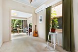 https://images.listonce.com.au/custom/160x/listings/181-peel-street-kew-vic-3101/733/01684733_img_05.jpg?aLr0N39s4nw