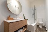https://images.listonce.com.au/custom/160x/listings/181-pickles-street-port-melbourne-vic-3207/000/01794000_img_05.jpg?PkFkEaie9Cc