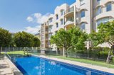 https://images.listonce.com.au/custom/160x/listings/18156-beaconsfield-parade-albert-park-vic-3206/105/01482105_img_17.jpg?Vzip5LJTq5s