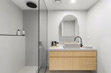 https://images.listonce.com.au/custom/160x/listings/18156-beaconsfield-parade-albert-park-vic-3206/105/01482105_img_18.jpg?AhmB-m0oZcc