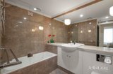https://images.listonce.com.au/custom/160x/listings/18190-albert-street-east-melbourne-vic-3002/580/01899580_img_06.jpg?9-oy4xHDOOU