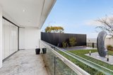 https://images.listonce.com.au/custom/160x/listings/182-esplanade-brighton-vic-3186/306/01923306_img_12.jpg?NimlWKD0_Uk