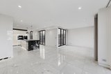 https://images.listonce.com.au/custom/160x/listings/182-esplanade-brighton-vic-3186/306/01923306_img_14.jpg?BDadL80c1Cs