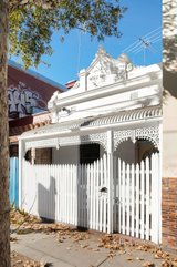 https://images.listonce.com.au/custom/160x/listings/182-hoddle-street-abbotsford-vic-3067/841/01703841_img_02.jpg?A08qC6P-72c