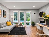 https://images.listonce.com.au/custom/160x/listings/182-mount-view-parade-croydon-vic-3136/394/01526394_img_06.jpg?WUG4CQemqAA