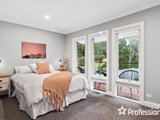 https://images.listonce.com.au/custom/160x/listings/182-mount-view-parade-croydon-vic-3136/394/01526394_img_12.jpg?2k3X7zS4zMk