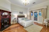 https://images.listonce.com.au/custom/160x/listings/182-orrong-road-caulfield-north-vic-3161/727/00238727_img_08.jpg?SrawmVgCy14