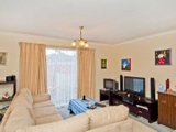 https://images.listonce.com.au/custom/160x/listings/182-thornhill-road-highton-vic-3216/686/01699686_img_03.jpg?XlitYy4_KeM