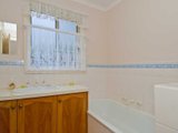 https://images.listonce.com.au/custom/160x/listings/182-thornhill-road-highton-vic-3216/686/01699686_img_05.jpg?XPOPbS7auUI
