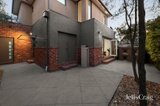 https://images.listonce.com.au/custom/160x/listings/183-bridge-street-eltham-vic-3095/272/01977272_img_14.jpg?NU9lTcSuKj0