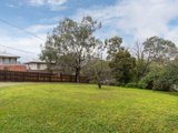 https://images.listonce.com.au/custom/160x/listings/183-lincoln-road-mooroolbark-vic-3138/548/01524548_img_03.jpg?2IzhhwLr2DM