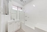 https://images.listonce.com.au/custom/160x/listings/183-maribyrnong-road-ascot-vale-vic-3032/806/01639806_img_11.jpg?9rD5avXt5Tk