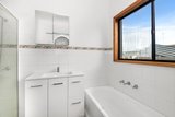 https://images.listonce.com.au/custom/160x/listings/183-sparks-road-norlane-vic-3214/596/01698596_img_05.jpg?xcbjKweTaEk