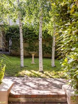 https://images.listonce.com.au/custom/160x/listings/1836-anderson-road-hawthorn-east-vic-3123/475/00976475_img_11.jpg?4PqvYnJ7j8k