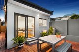 https://images.listonce.com.au/custom/160x/listings/184-albert-street-port-melbourne-vic-3207/228/01794228_img_03.jpg?4beLqSQfRQI