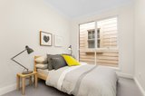 https://images.listonce.com.au/custom/160x/listings/184-albert-street-port-melbourne-vic-3207/228/01794228_img_06.jpg?084kuCtUaus