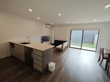 https://images.listonce.com.au/custom/160x/listings/184-central-parkway-cranbourne-west-vic-3977/120/01606120_img_13.jpg?6QYeFh2dprU