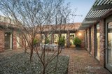 https://images.listonce.com.au/custom/160x/listings/184-kooyong-road-toorak-vic-3142/442/01559442_img_03.jpg?ILg7xbOz6ww